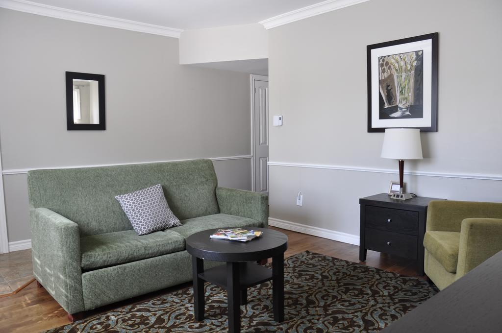 Moncton Suites - Apartments Across Georges Dumont Bagian luar foto