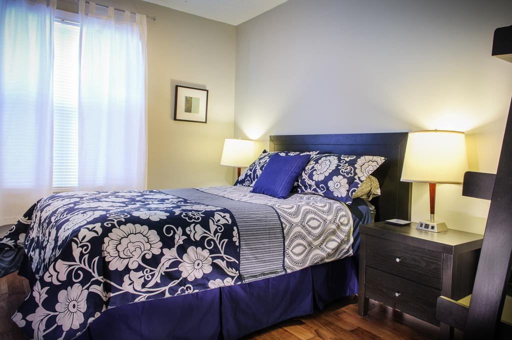 Moncton Suites - Apartments Across Georges Dumont Bagian luar foto