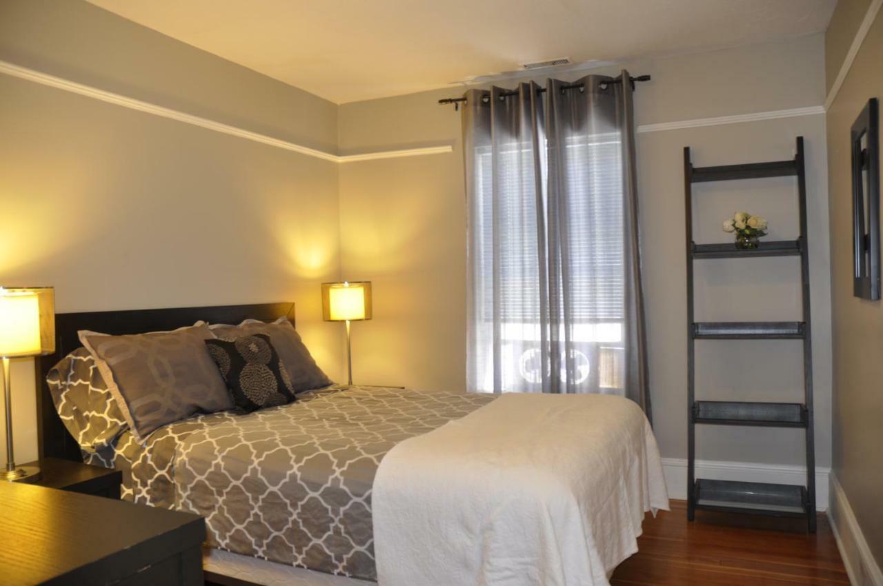 Moncton Suites - Apartments Across Georges Dumont Bagian luar foto